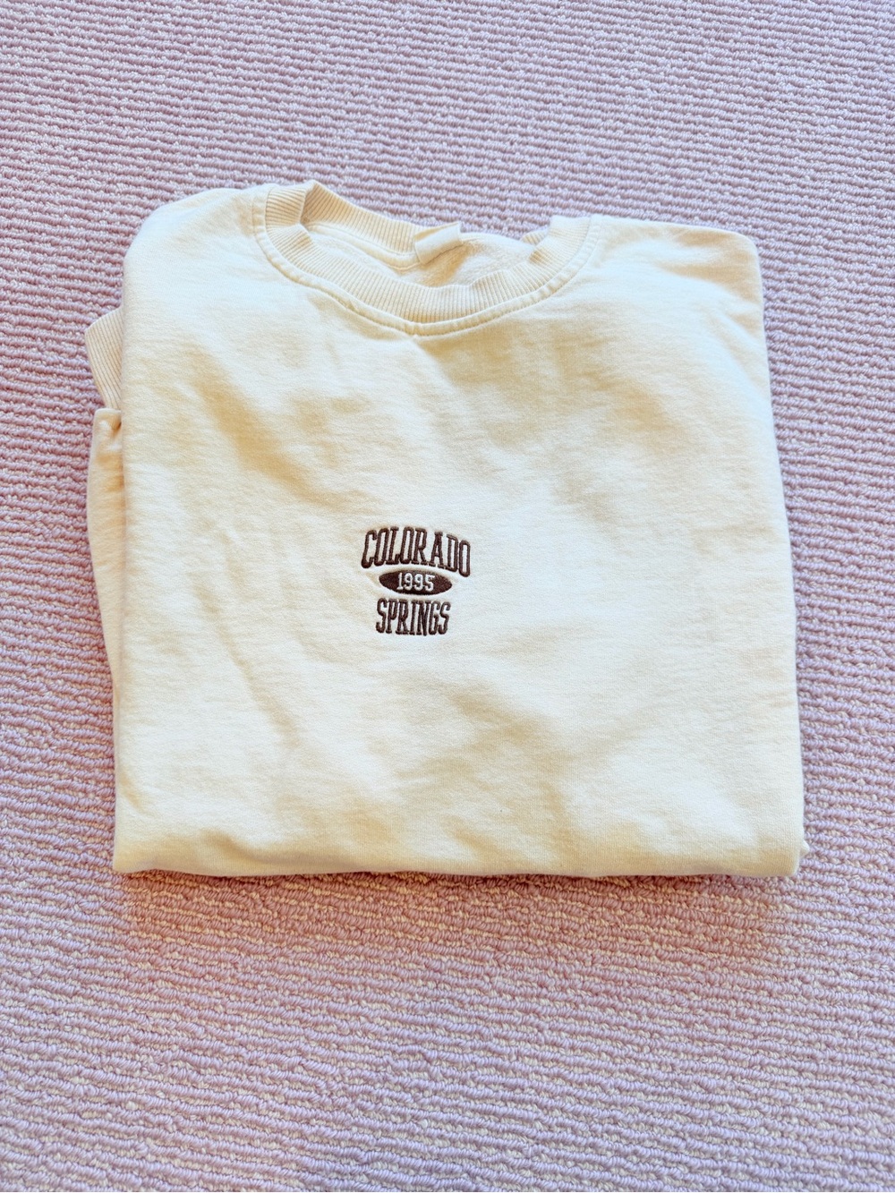 Colorado Springs 1995 Embroidered Crewneck Sweatshirt - Cream